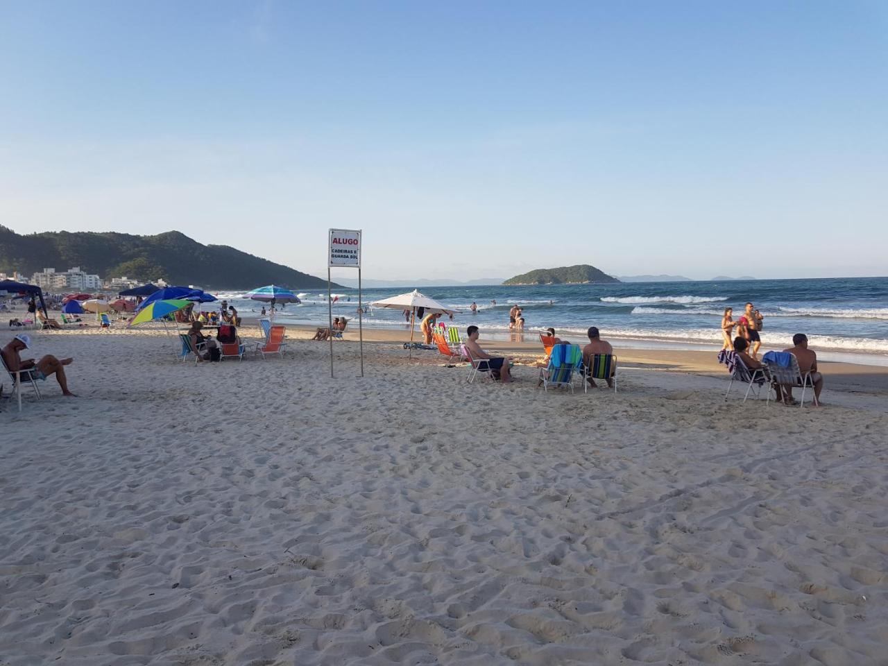 Апартаменты Praia Palmas Do Arvoredo Говернадор-Селсу-Рамус Экстерьер фото